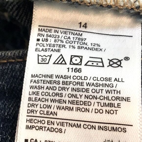 Old Navy OG Straight Secret Smooth Pocket High Rise Mid Wash Denim Shorts NEW - Picture 15 of 15